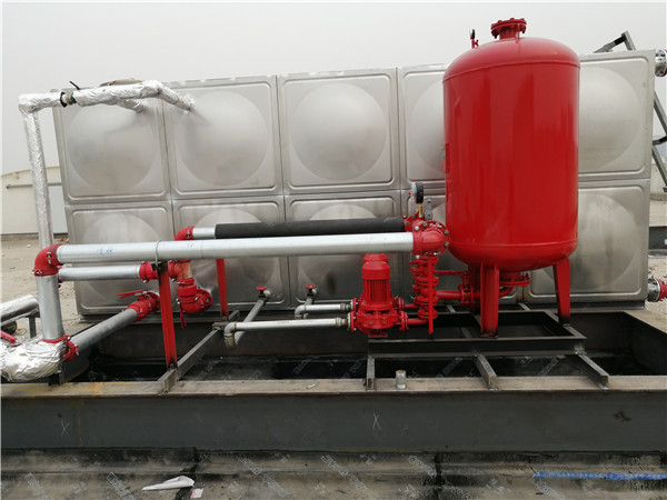 平頂山煤礦訂的儲(chǔ)油罐 平頂山煤礦訂的儲(chǔ)油罐